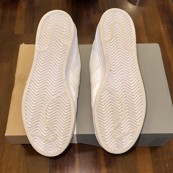 Used White super star Adidas GS 7Y W8.5 - Picture 7 of 7